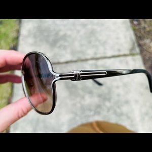 Salvatore Ferragamo large frame sunglasses women’s